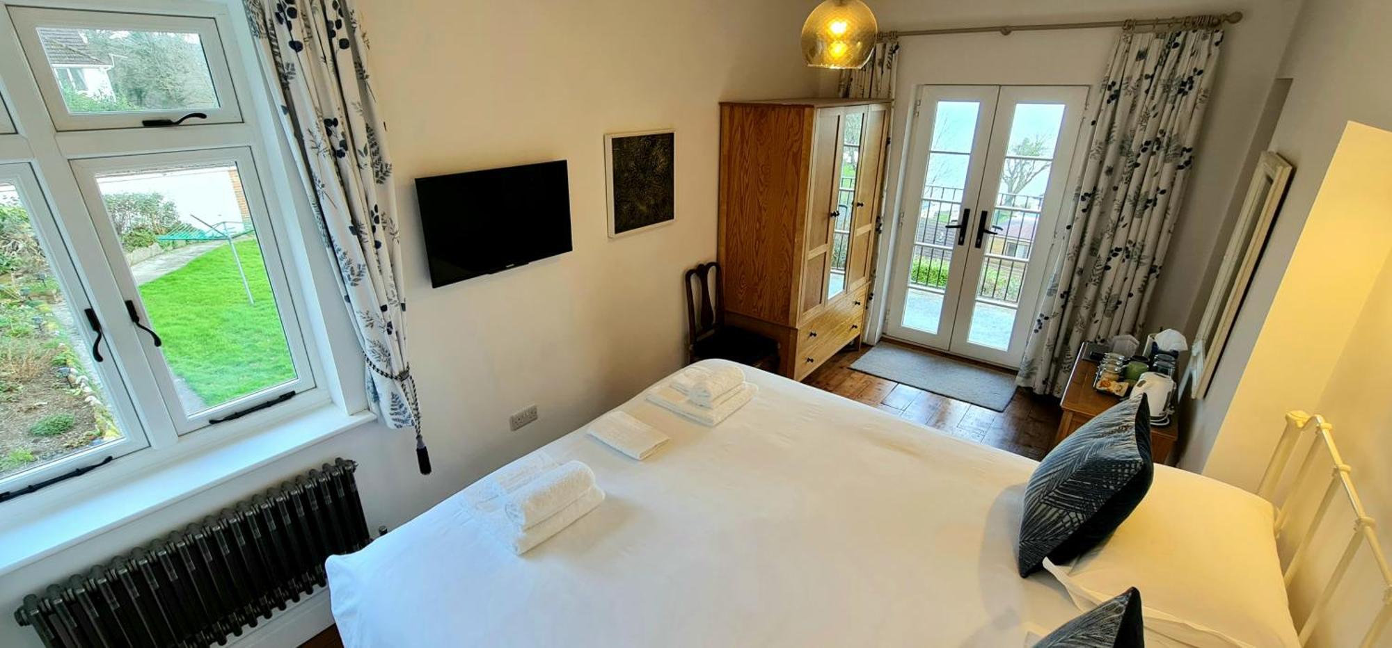 Newberry Wood Guesthouse 일프러컴 객실 사진